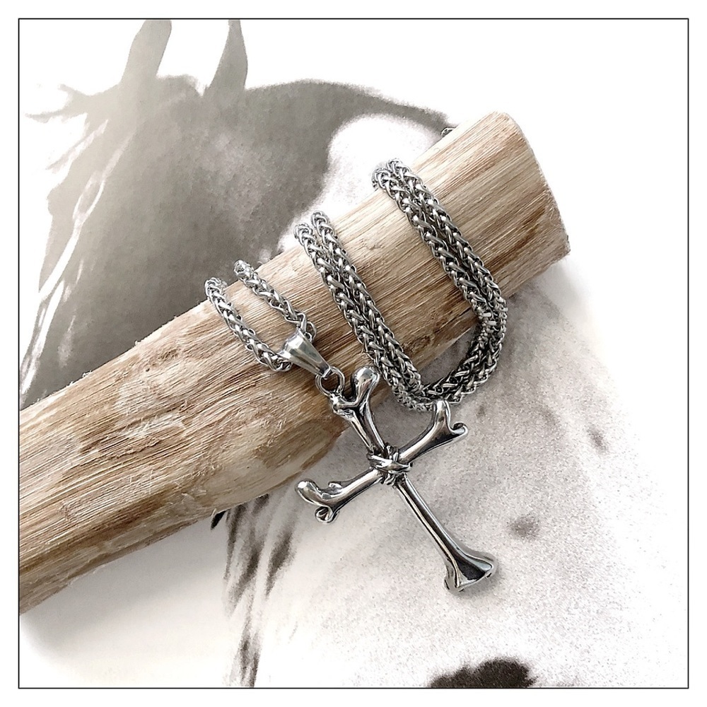 NEW Unisex Heavy Bone Cross Statement Necklace